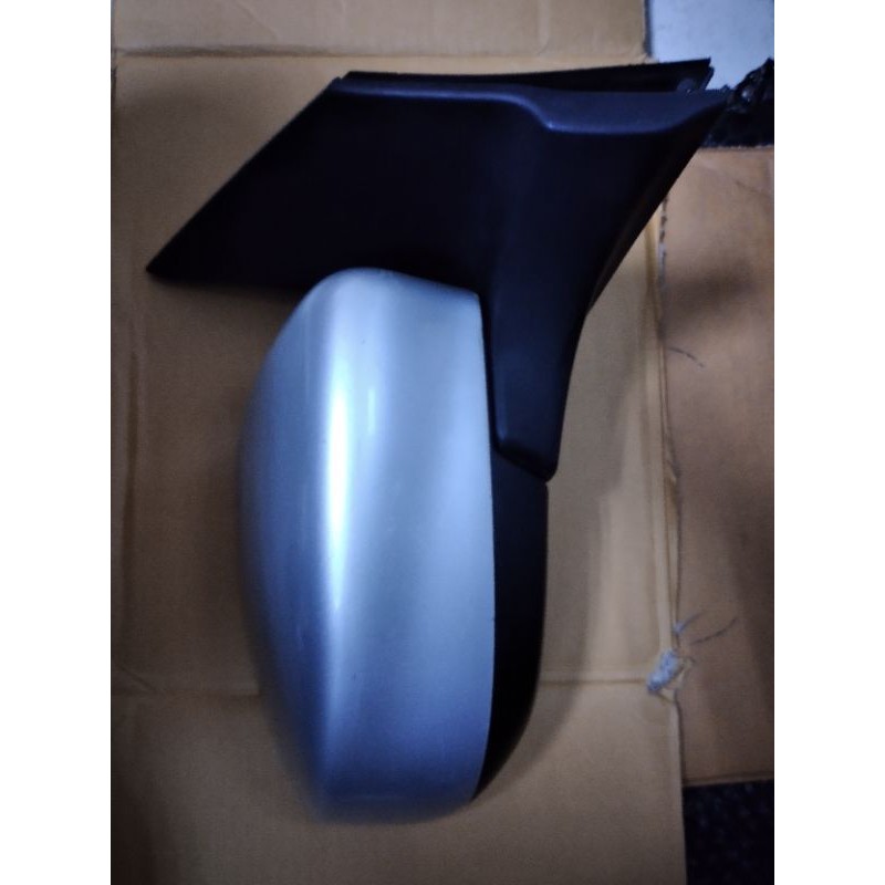 spion livina polos 2013 - 2017