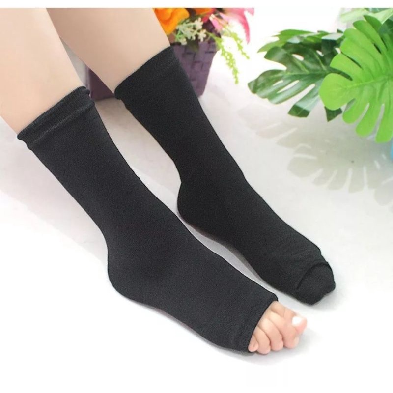 Kaos Kaki Wudhu Muslimah Nylon Lembut || Kaos Kaki Wanita