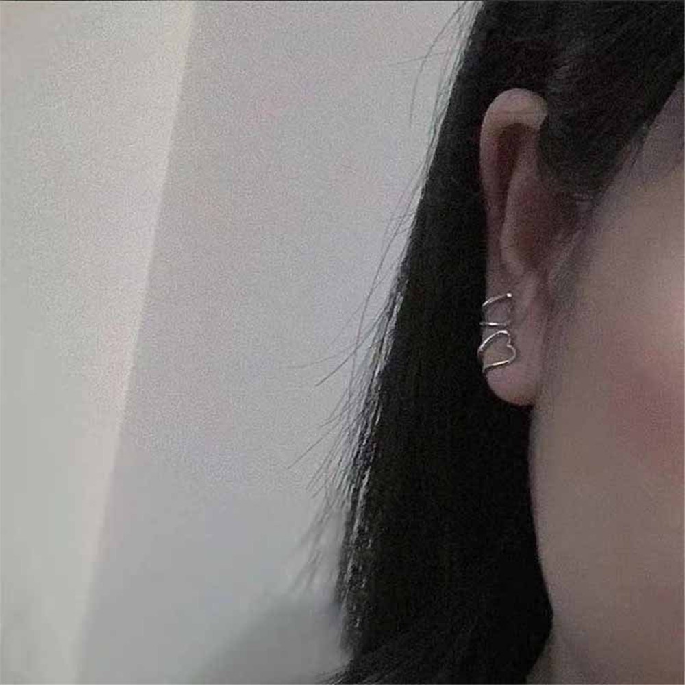 Anting Klip Tanpa Lubang Telinga Bentuk Hati Geometris Sisi Ganda Gaya Retro Untuk Aksesoris Wanita