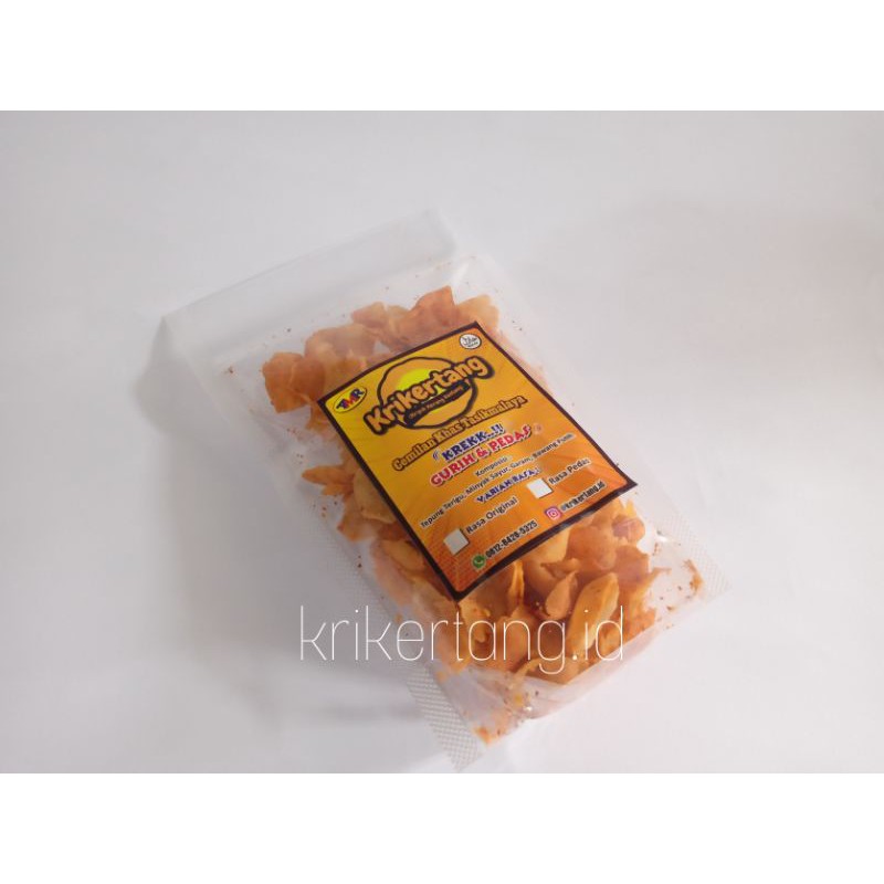 

Cemilan AMR | Cemilan Viral Keripik Kentang 80 Gram Keripik Kerang Kentang Pedas Enak Gurih & Renyah