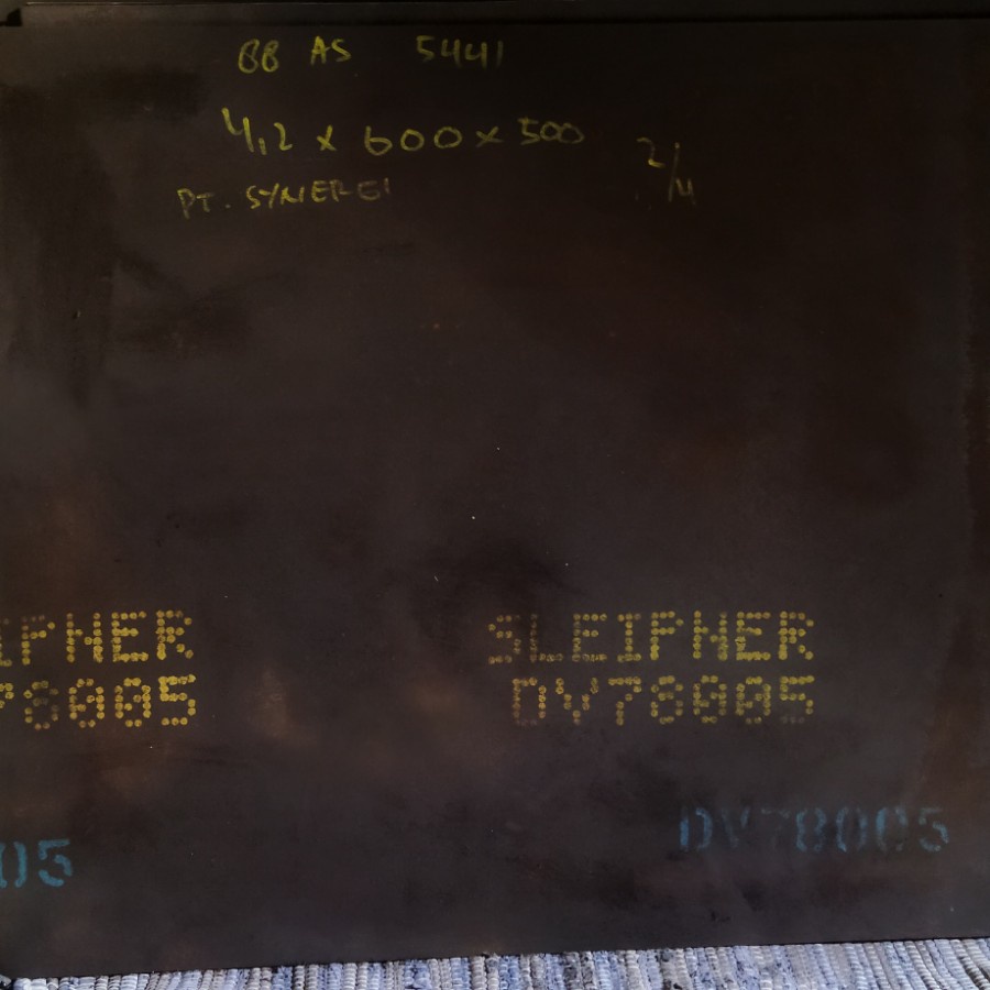 BAJA ASSAB A88 SLEIPNER 4,2  x 50 x 400 mm PLAT BAJA A88 AiSi SLEIPNER PLAT BAJA SLEIPNER A88