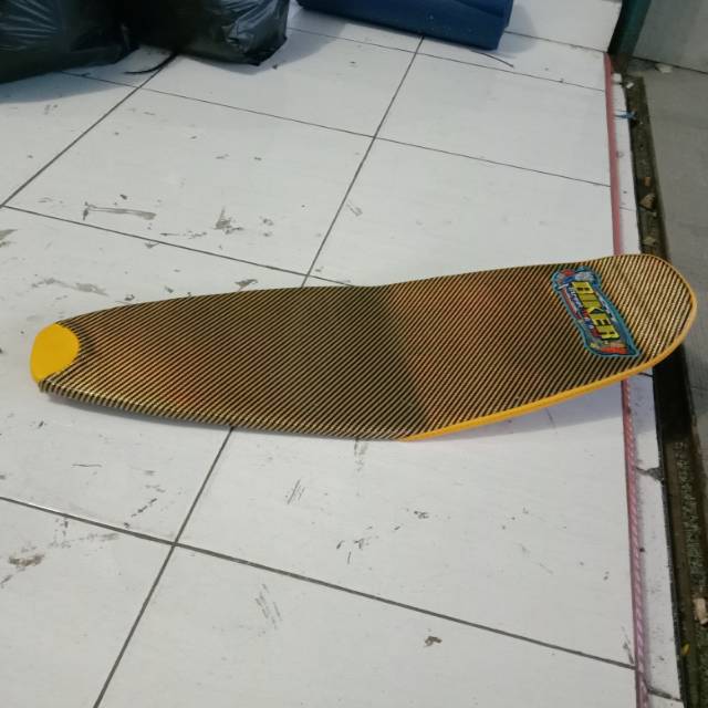 Jok motor satria fu jok slim variasi list kuning