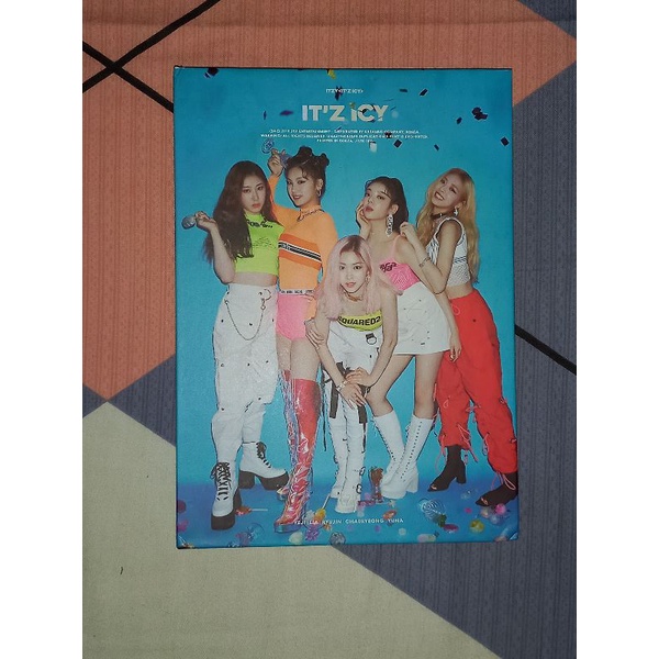 album only itzy icy with pob