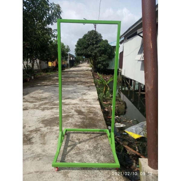 Tiang Ayunan Bayi Portable