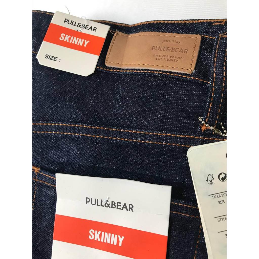 CELANA JEANS PRIA PULL&amp;BEAR DENIM SLIM FIT STRETCH PENSIL SOFT JEANS P&amp;B PULL AND BEAR NAVY BLUE NEW