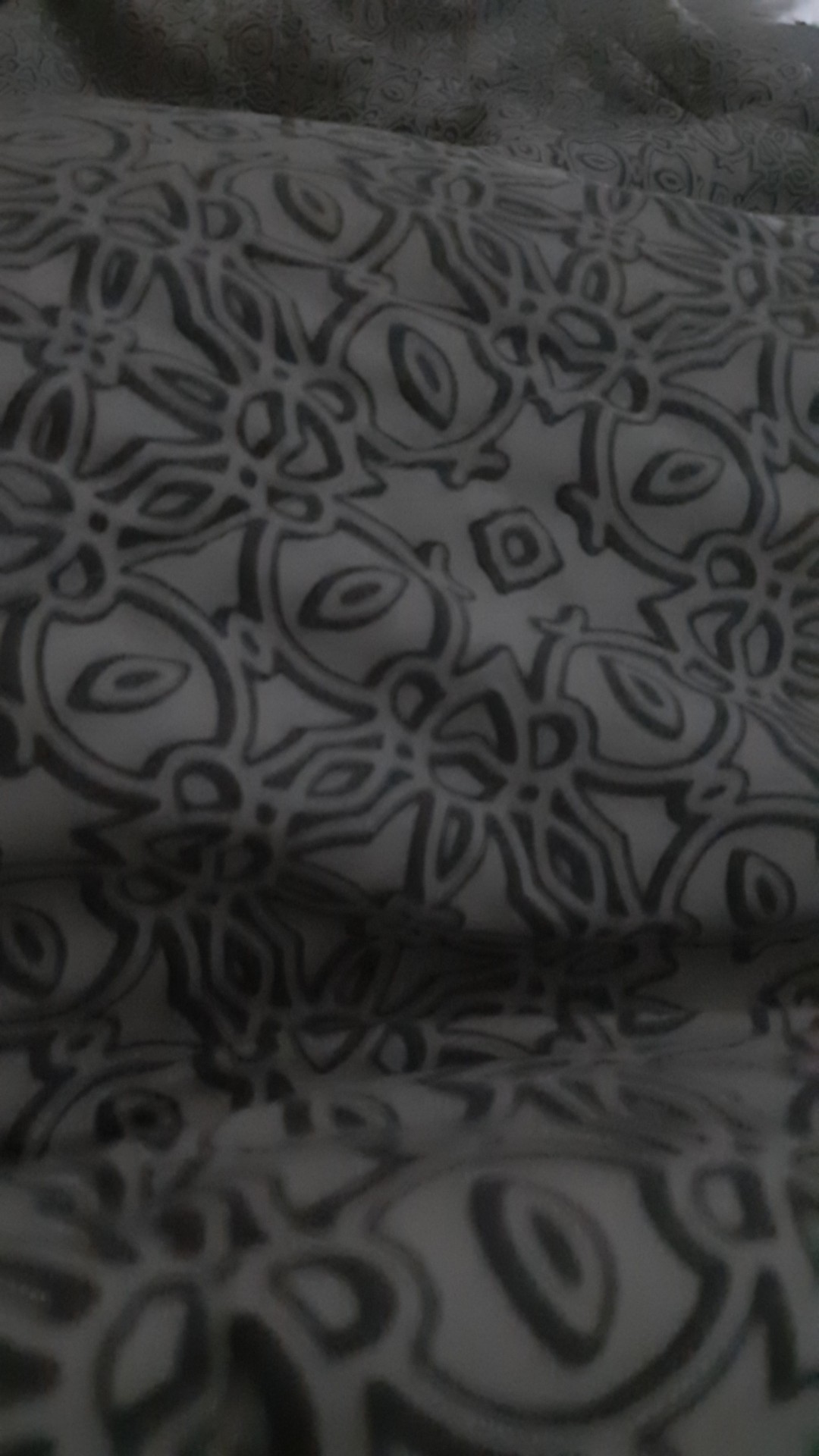 Kantong Plastik Kresek Ekonomis Hitam Embos 35 X 50 Cm Isi 50lembr