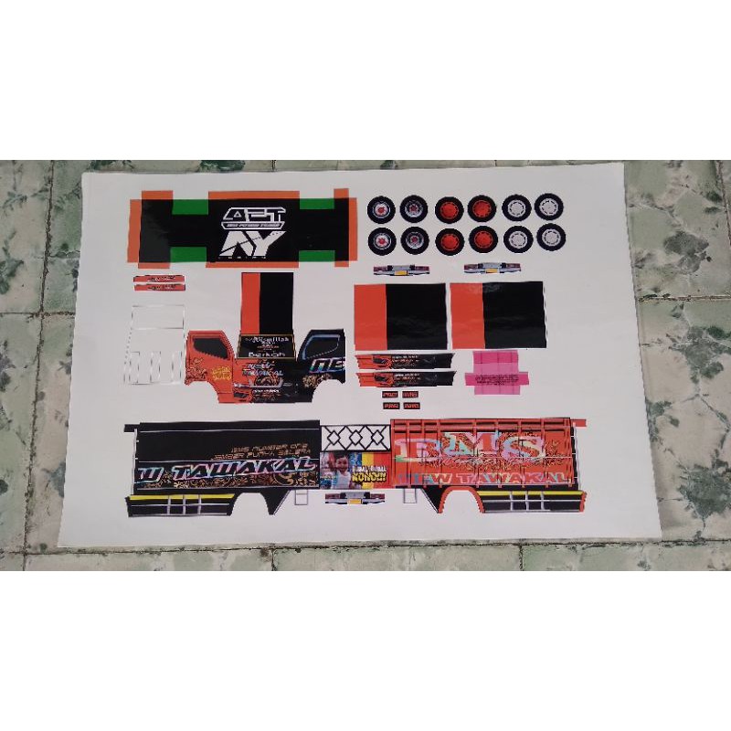 Lembaran Papercraft Truk New Tawakal 3 Ukuran P.19,5cm L.5,5cm T.+-8cm