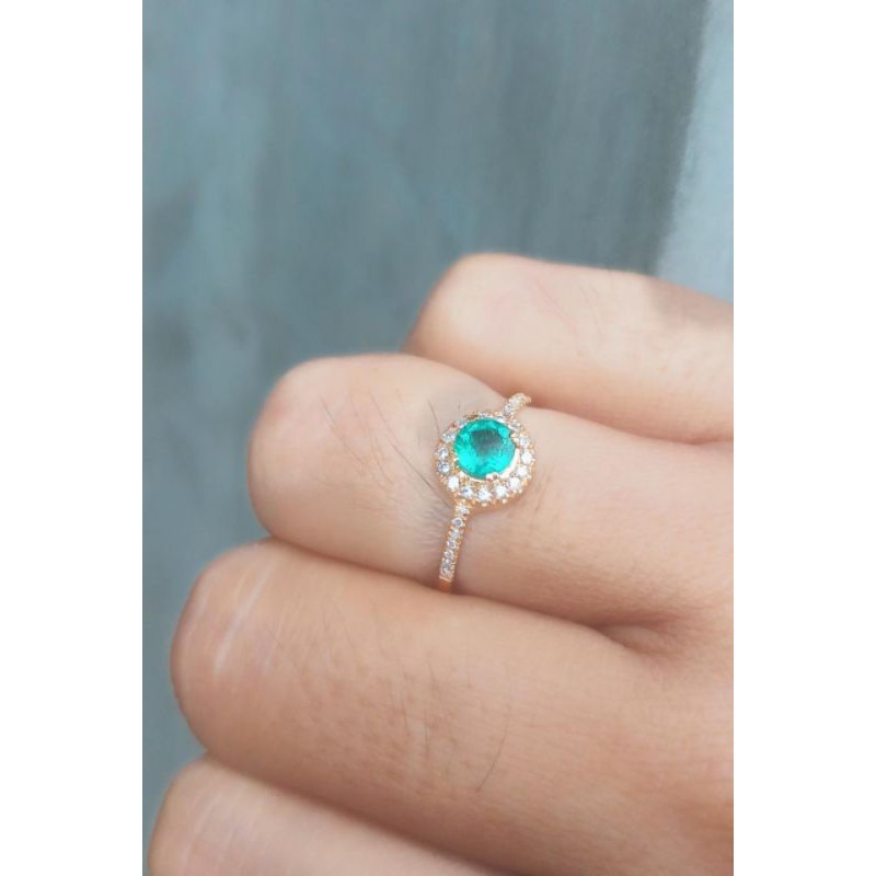 cincin zamrud emas Berlian