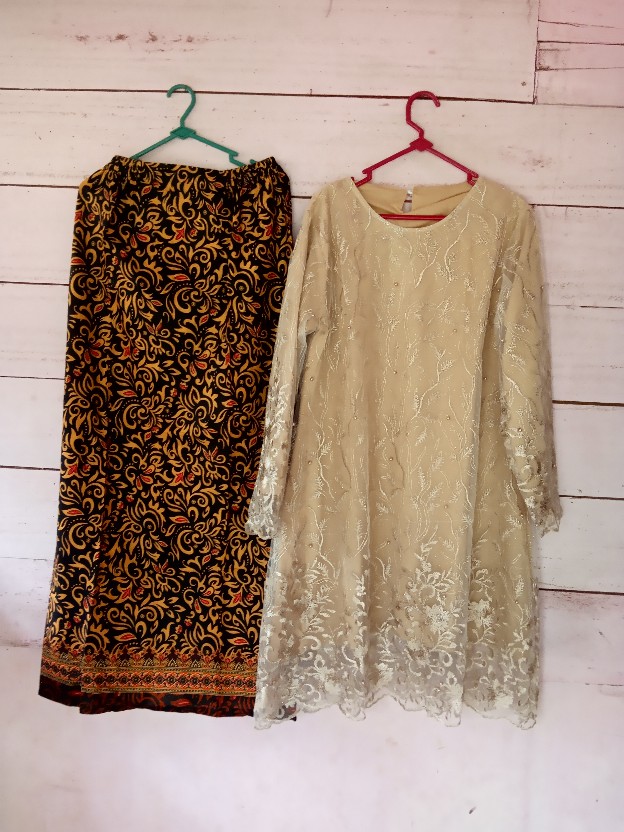 Maura Couple - Sania Ruffle Batik Couple Ori Ndoro Jowi Dnt Garansi Termurah Shopee - Amalia Bs072