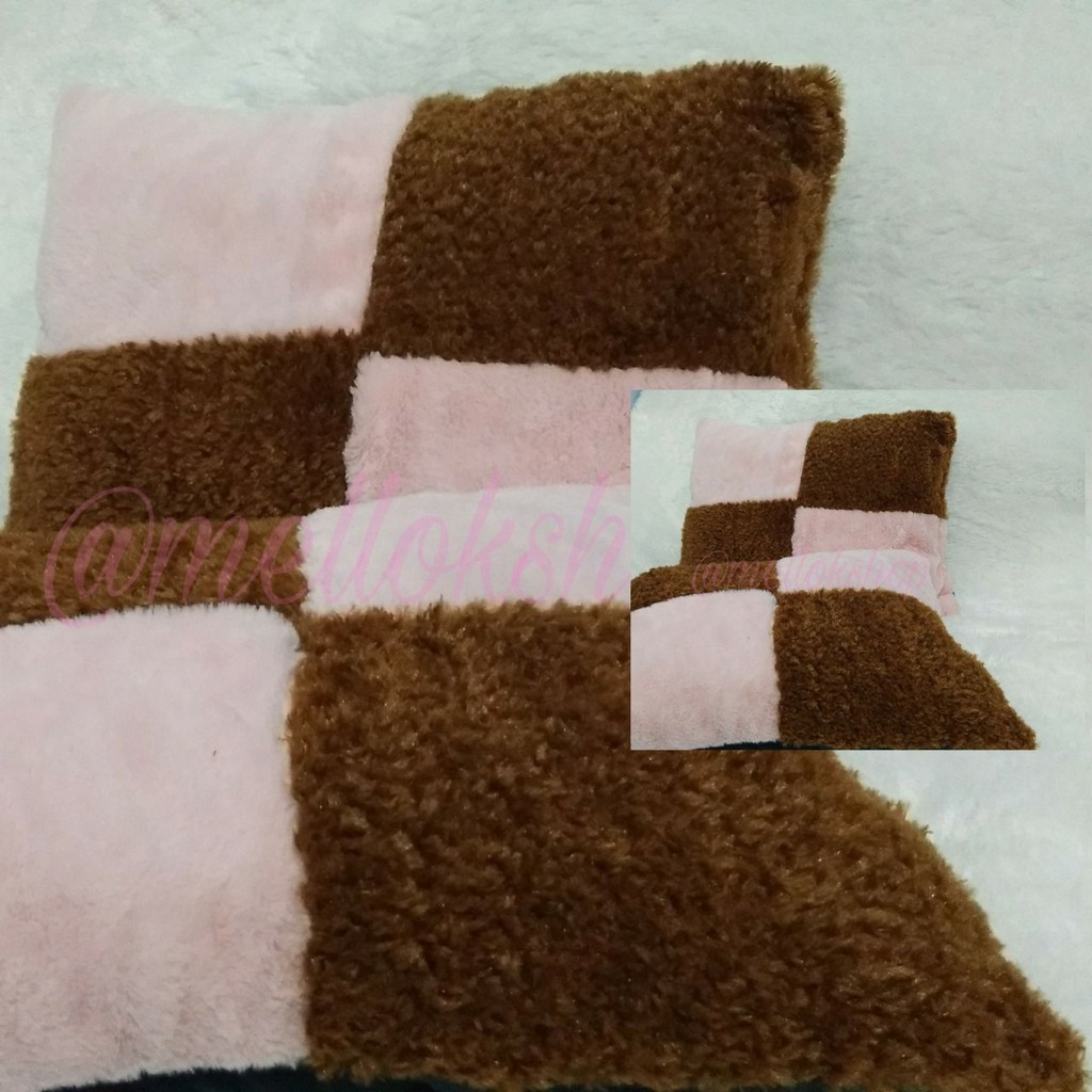 Bantal Bulu Domba Rafsur Pinkcoklat Murah Shopee Indonesia