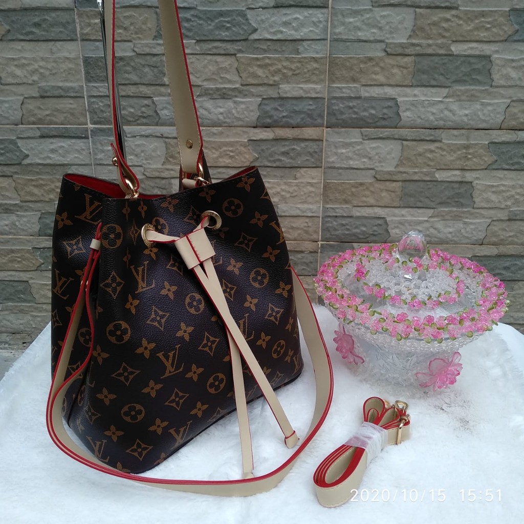 Lv Serut 3 Tali Tas Selempang Wanita Kualitas Premium Kode 712