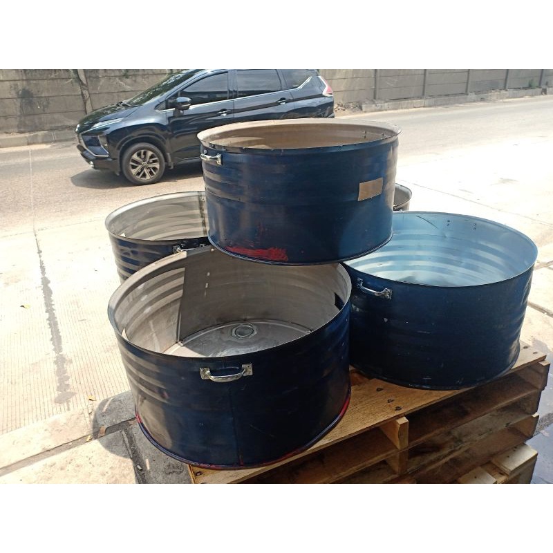 tempat sampah besi / tempat sampah drum besar