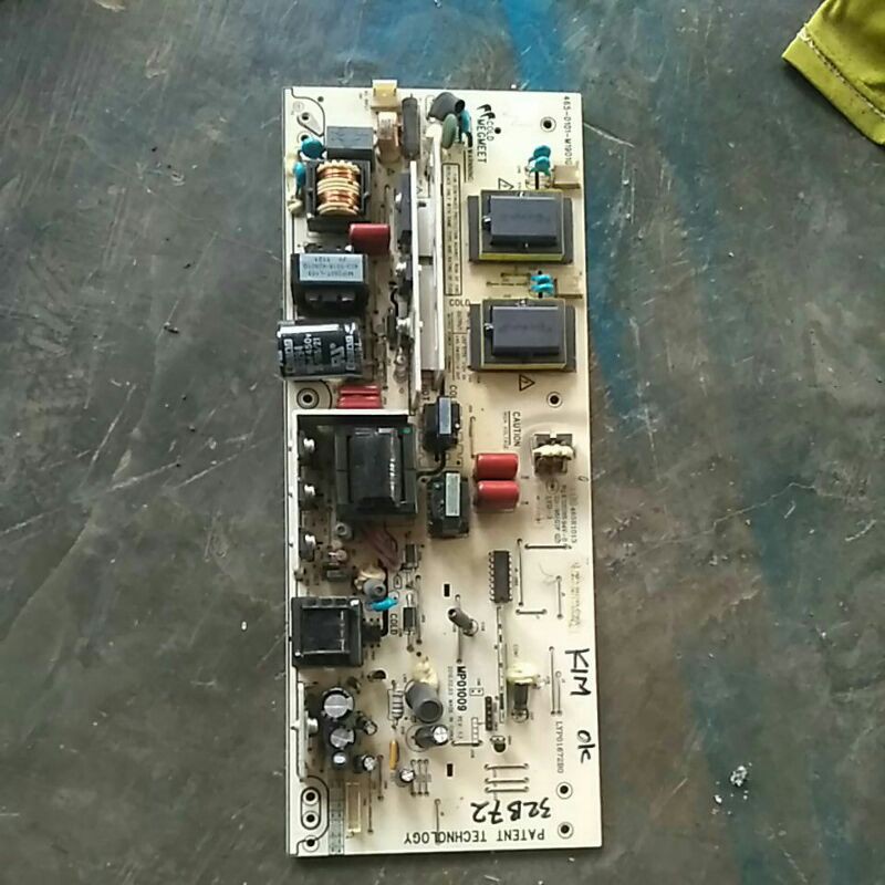 Psu polytron 32B70 / 32B72