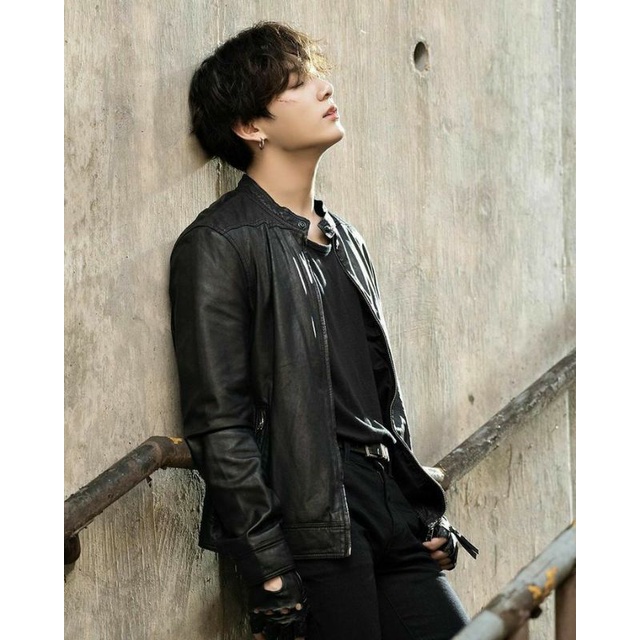 BTS Jungkook Leather Jacket Mirip Jaket Kulit Kookie Replika Unisex