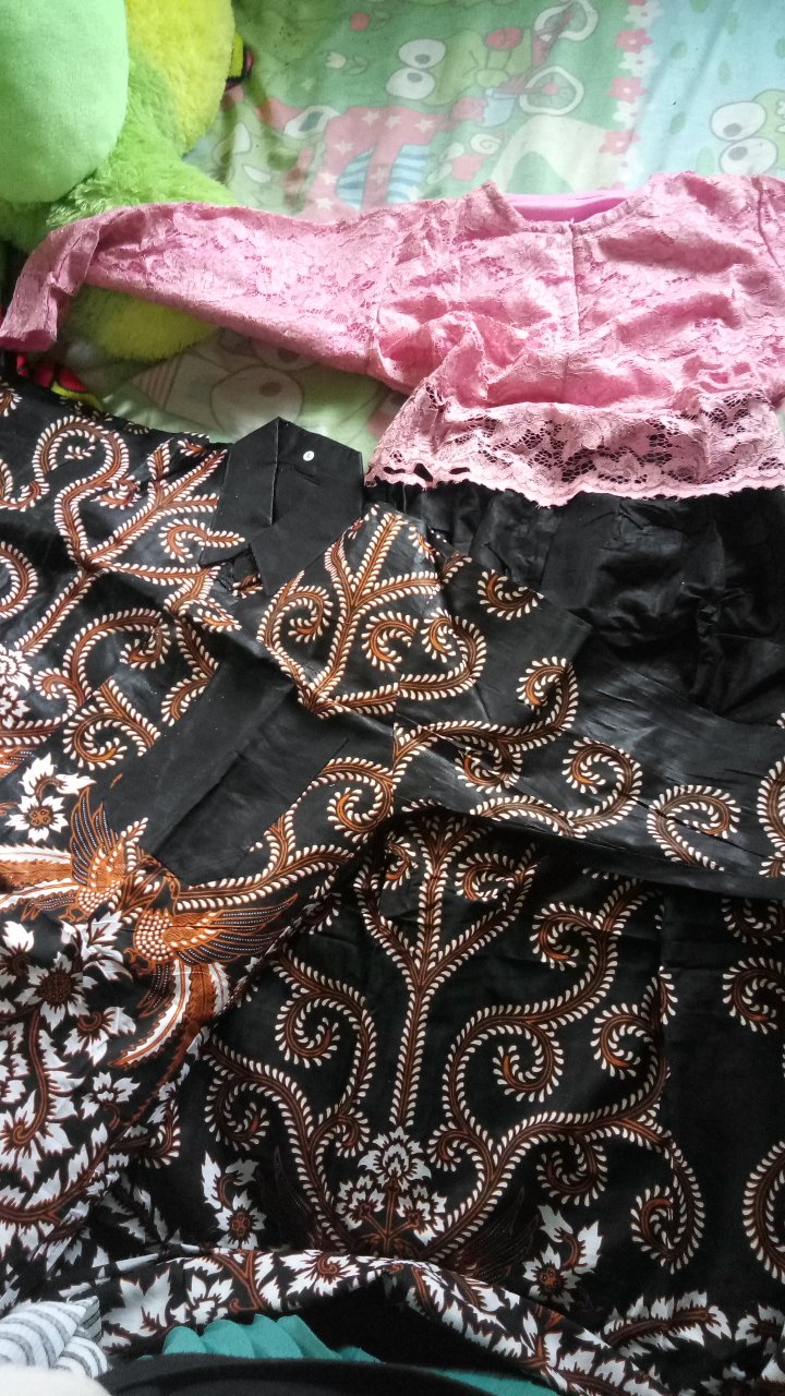 (ada Anaknya) Sumber Urip Grosir Janaka Couple Batik Syahrini Barack