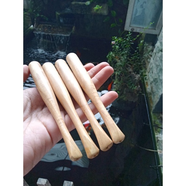 Once Pipa Kayu Cendana Lokal