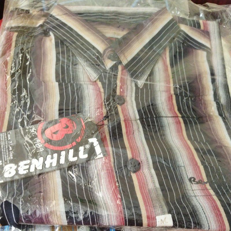 Kemeja Benhill