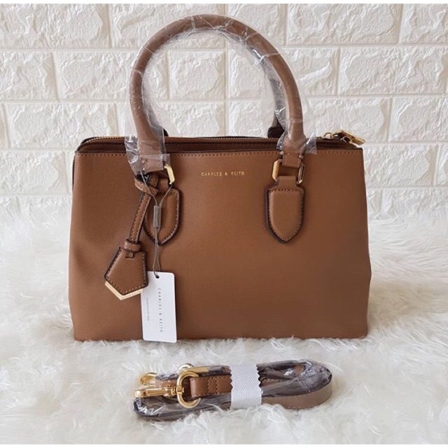 Tas cnk charles and keith ori original murah ck bag boxy box big