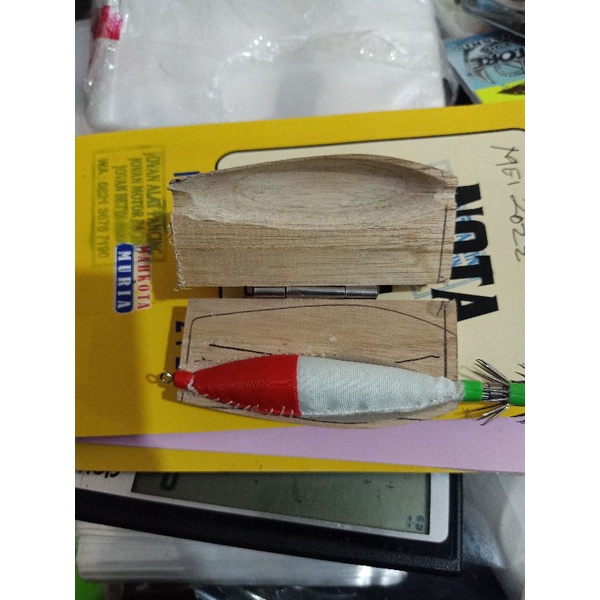 Cetakan Apollo umpan cumi