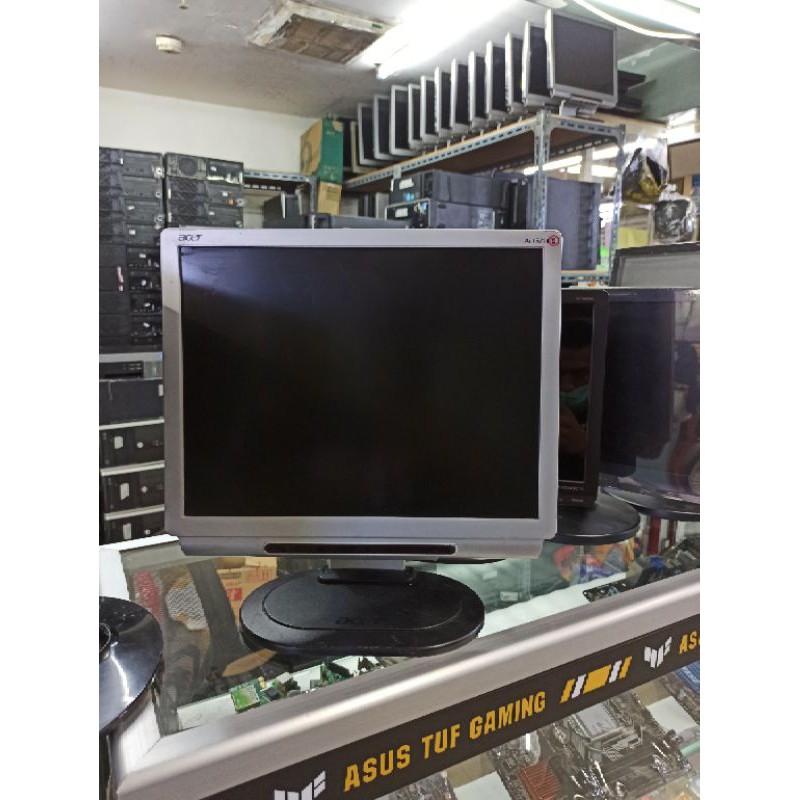 OBRAL MURAH LCD 15 INC SQUARE BERGARANSI