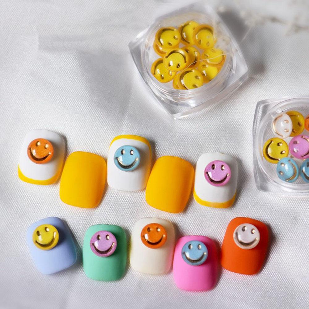 NEEDWAY Perhiasan Kuku Smiley Face Gaya Jepang Timbul Tiga Dimensi Bunga Matahari DIY Nail Art