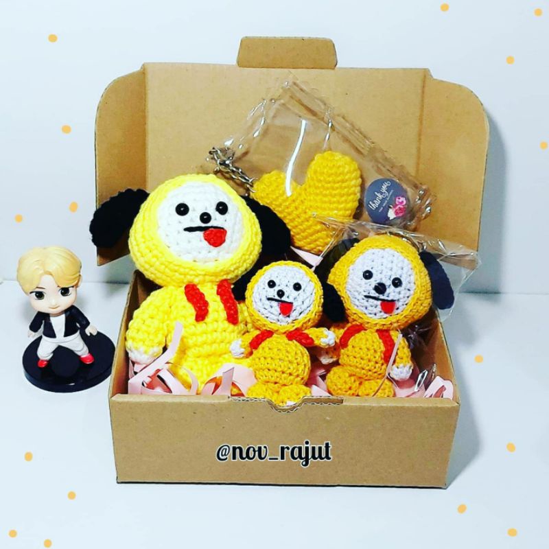Boneka rajut chimmy BT21