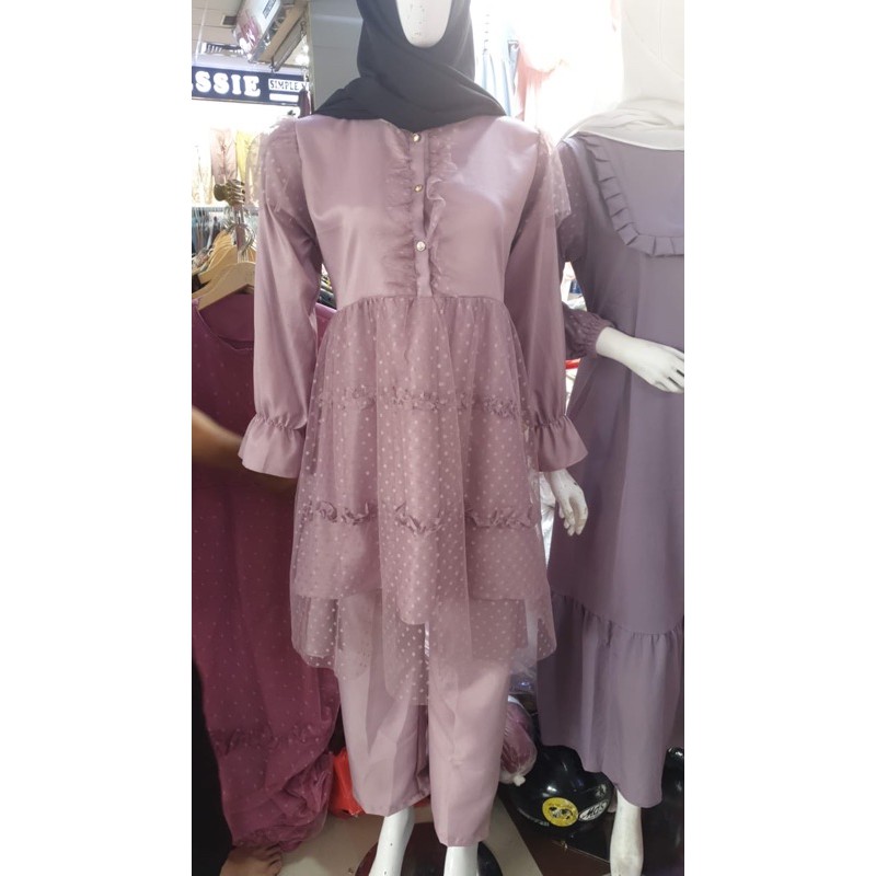 Setcel Shakila Premium Kombinasi Tile