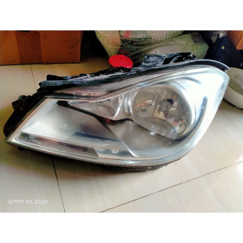 headlemp Mercedes Benz W204 kiri
