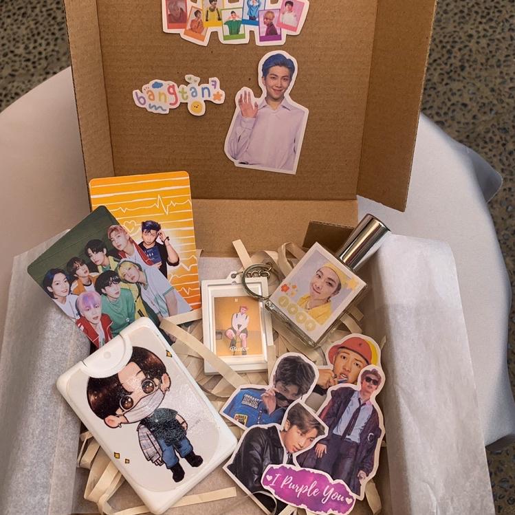 Best Seller.. HAMPERS GIFT BOX SPECIAL BTS EDITION | GIFT BIRTHDAY | ARMY GIFT BOX