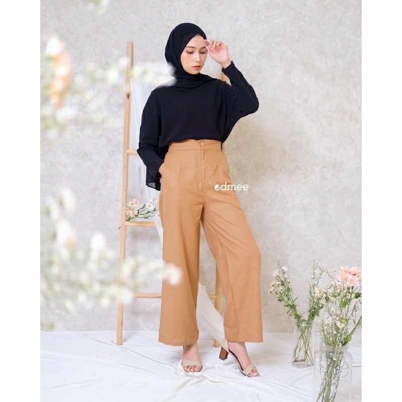 linen pants by edmee outfit