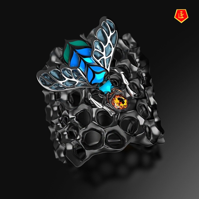 [Ready Stock]Creative New Blue Bee Honeycomb Ring Exaggerated Punk