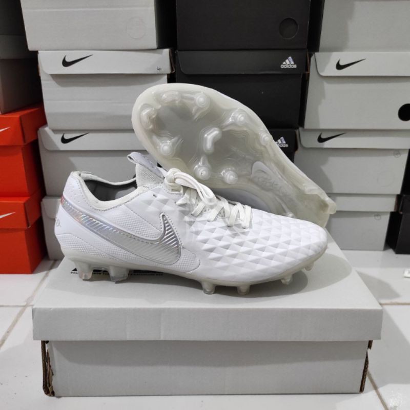 Sepatu Bola Nike Tiempo Legend8 Elite Pro White Fg