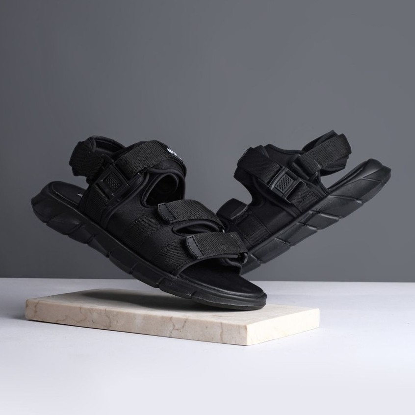 Bima Full Black | Sandal Gunung Original Casual Santai Kasual Pria Sendal Footwear | FORIND Monday