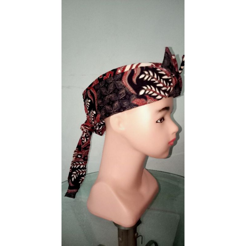 Blangkon Motip Batik Nusantara