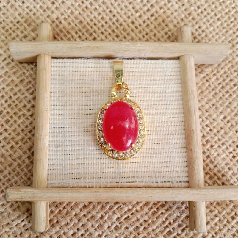 Liontin Batu Agate Merah
