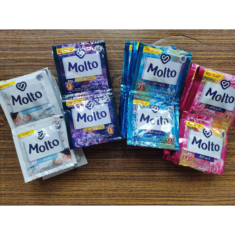 Molto Sachet Aneka Varian 10ml (1renteng 12 sachet) pelembut dan pewangi pakaian