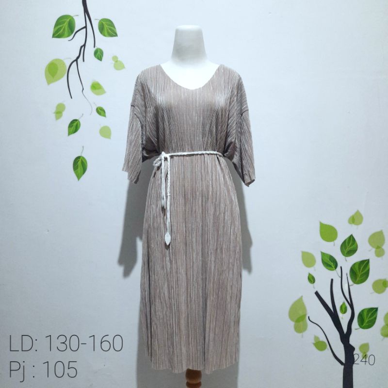 Preloved dress vintage plisket lengan pendek jumbo