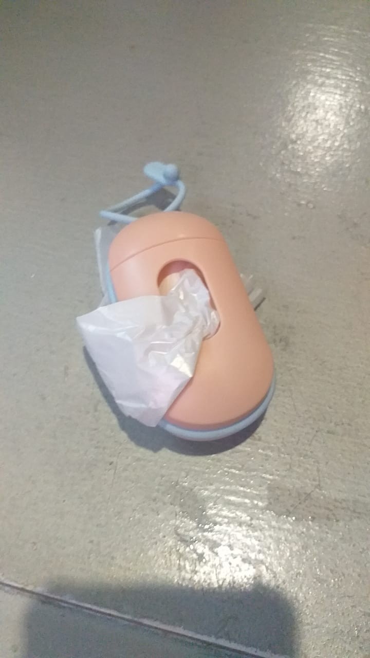 Dispenser Plastik Poop Kucing Anjing Untuk Bungkus Kotoran Saat Jalan Kualitas Premium