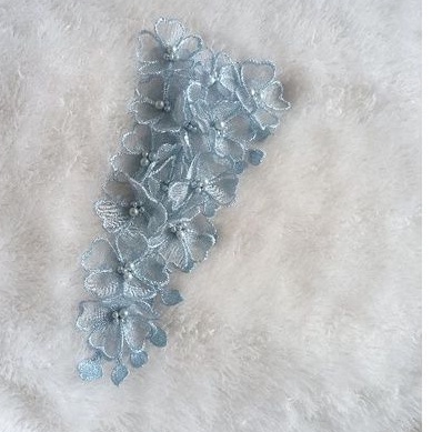 aplikasi bordir bunga tempel mutiara