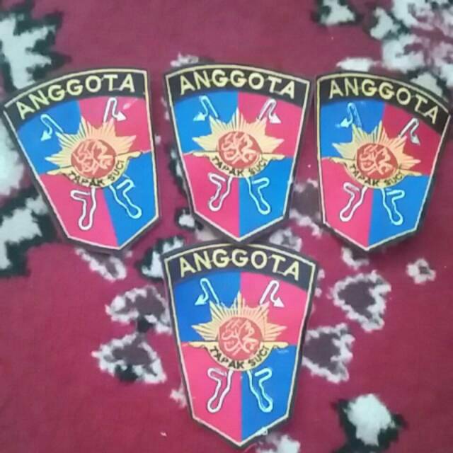 Bet anggota tapak suci