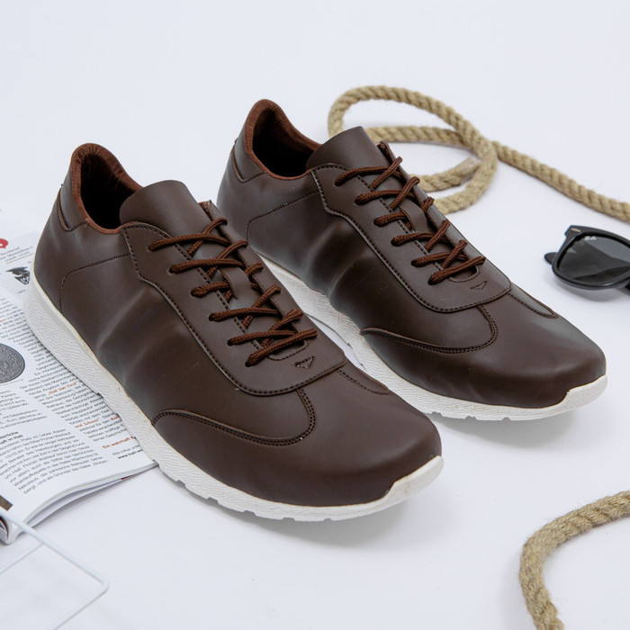 Sepatu Pria Redknot Bixoli Brown / Sneakers Pria / Sepatu Redknot Murah