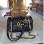 Tas Gucci marmont 22 cm black