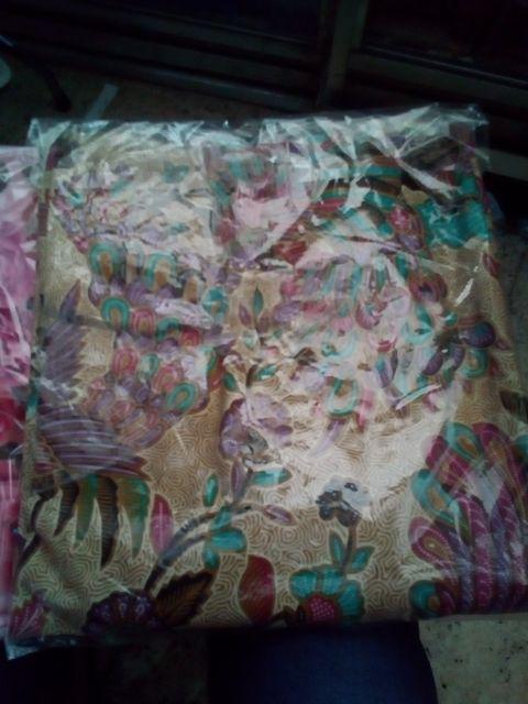 Atasan Batik Dolby Dolbi Dobby Doby Tenun Sutra Tulis Halus Katun Atbm Baron ,sarombit Atasan