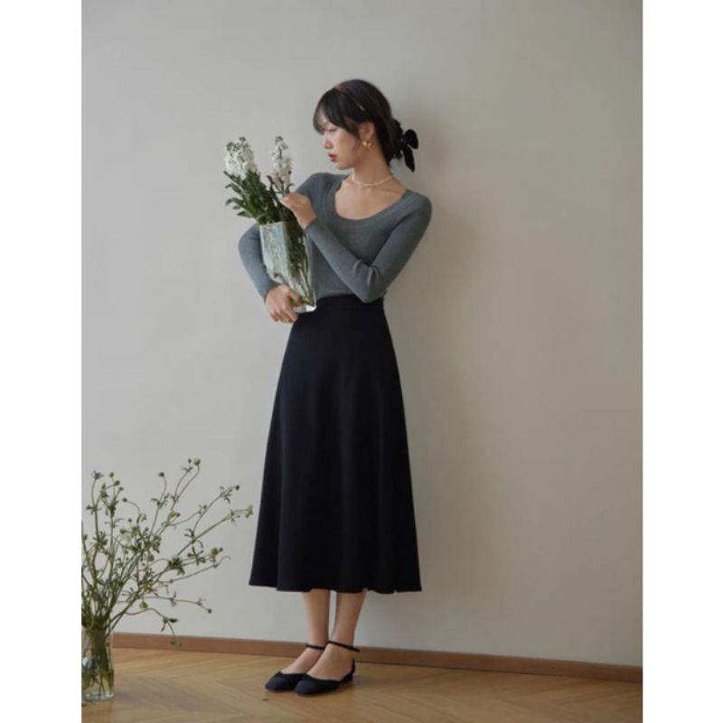 SKIRT KOREA POLOS // ROK WANITA POLOS-Hitam