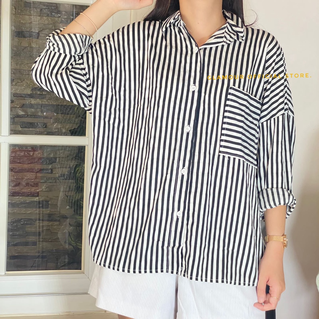 Kemeja Oversize Wanita Lengan Panjang Mtotif Salur Besar