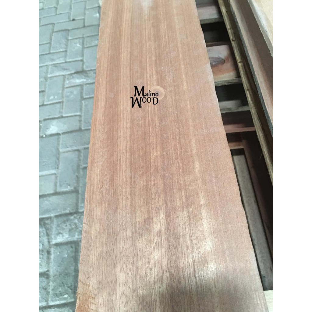 Papan kayu meranti tebal 3 lebar 15 panjang 100 cm