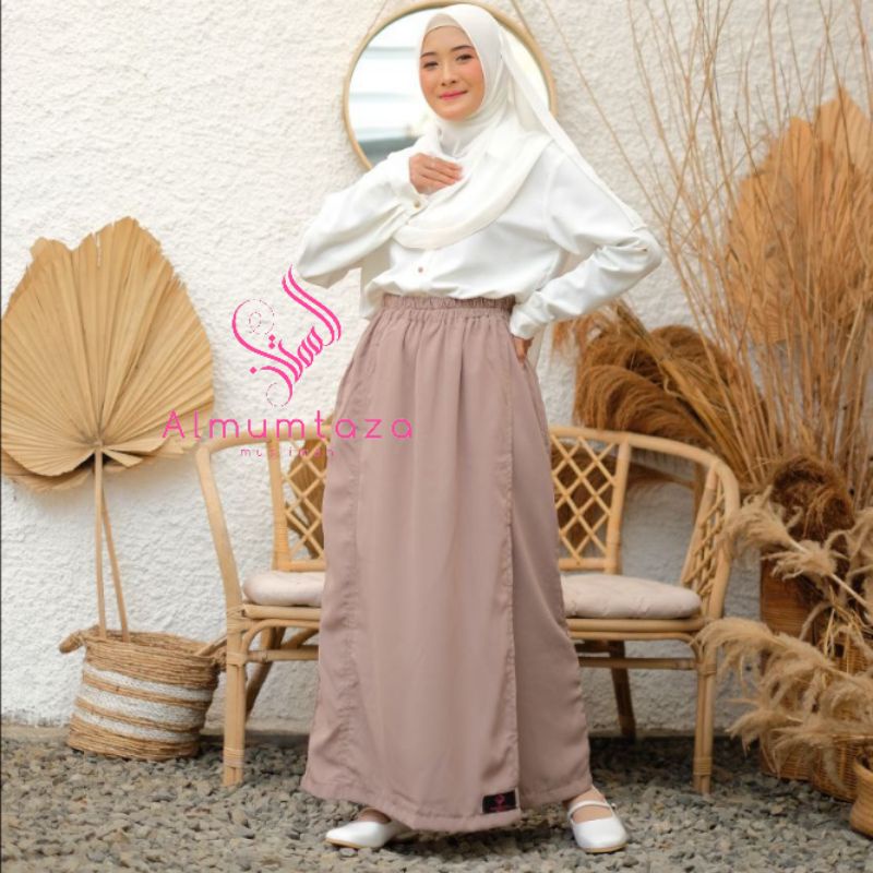 Rok celana wolfis woolpeach luxury | rok celana kantor | rok celana santai dan formal - Almumtaza Muslimah