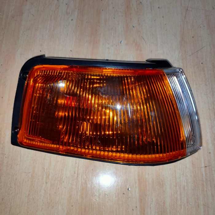 Lampu Sein Mazda 323 Interplay 1989 - 1994