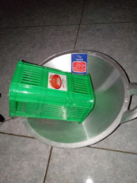 Tempat Sendok Garpu Komet Freebox