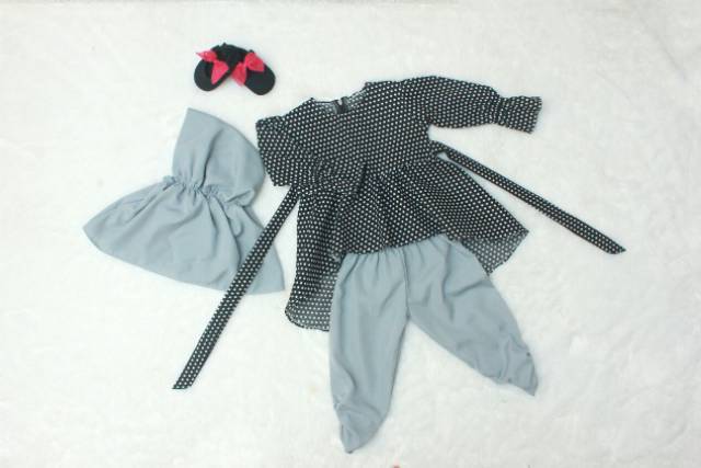 Hijab Baby Qia - Pinguin Set